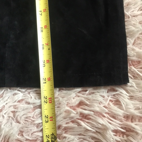 🎱VTG suede leather pencil skirt - Picture 8 of 8